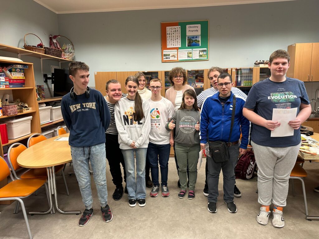 Konkurs Plastyczny „Zakodowane Święta”