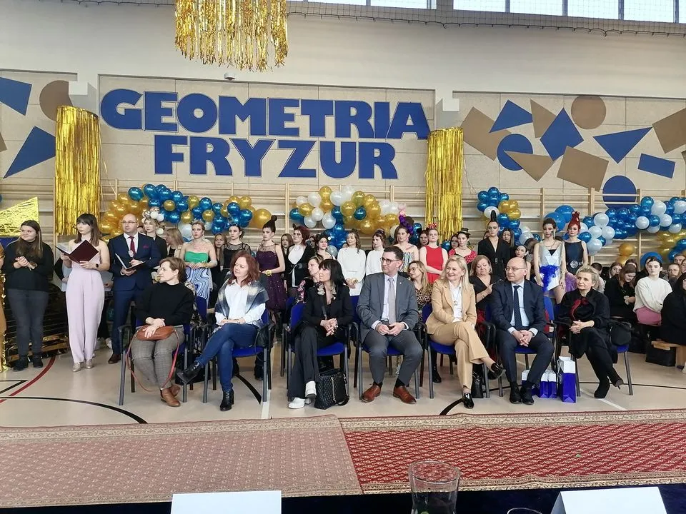 V Mazowiecki Konkurs Fryzjerski pt. ,,Geometria Fryzur”