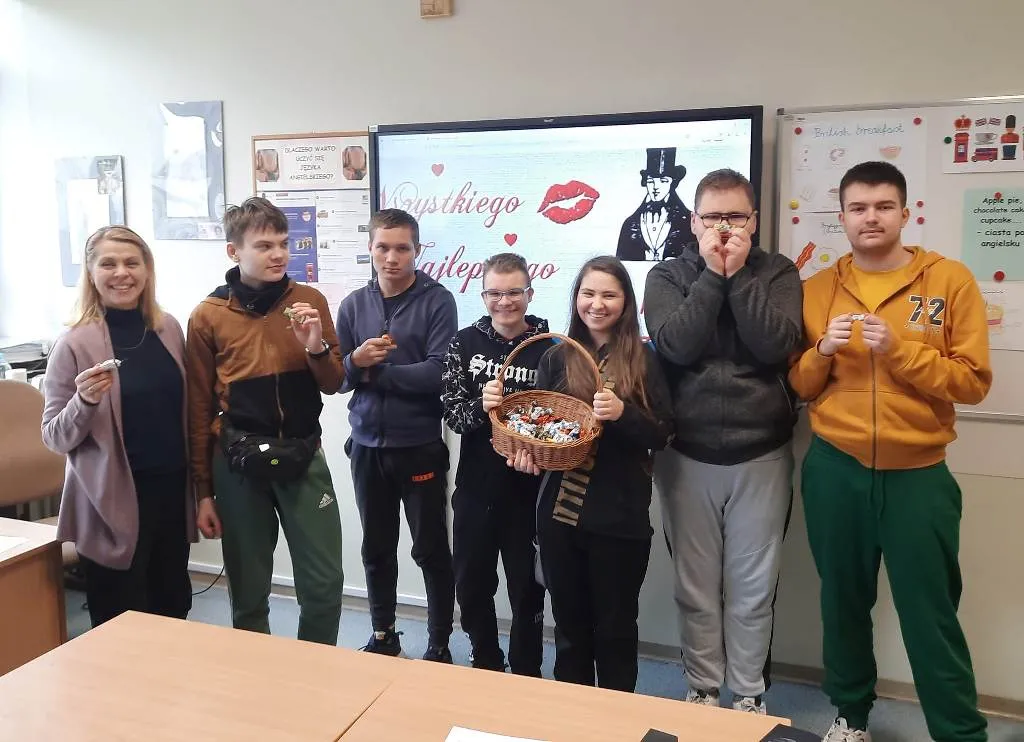 Szkolne obchody Dnia Kobiet i Mężczyzn