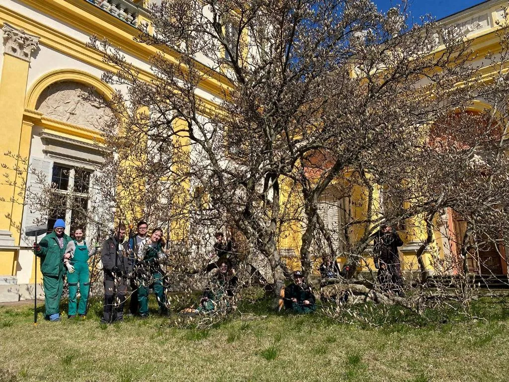 Ogrodnicy w Wilanowie