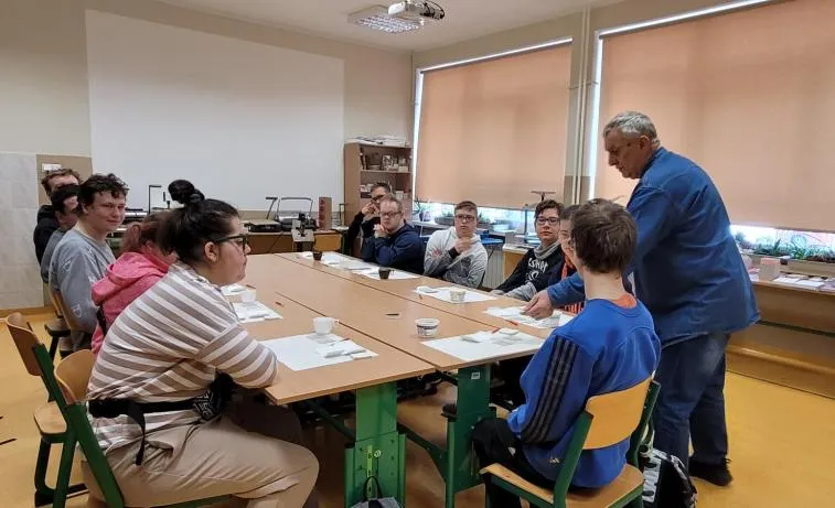 Konkurs introligatorski