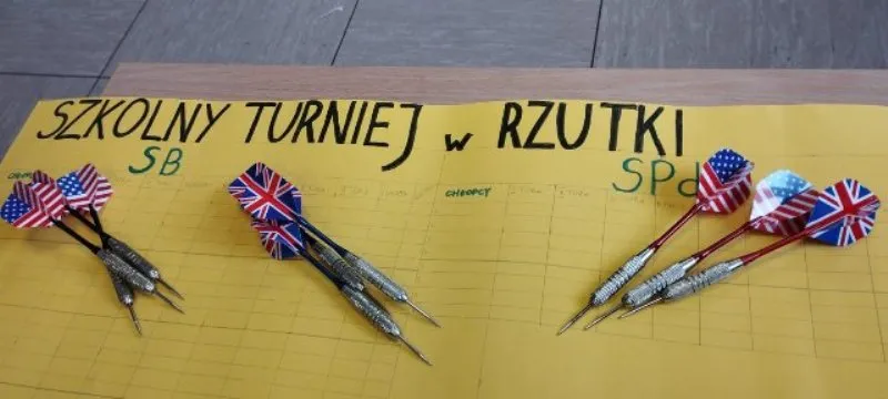 Szkolny turniej w rzutki