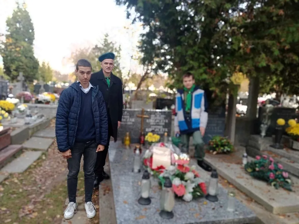   HARCERZE ZSS nr 105, ul.DŁUGA 9, Warszawa uczcili pamięć swojego patrona – Kazimierza Kirejczyka