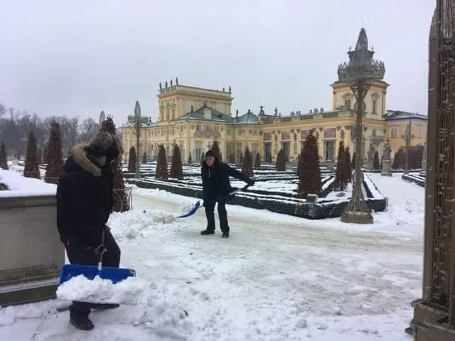 Uczniowie klas ogrodniczych