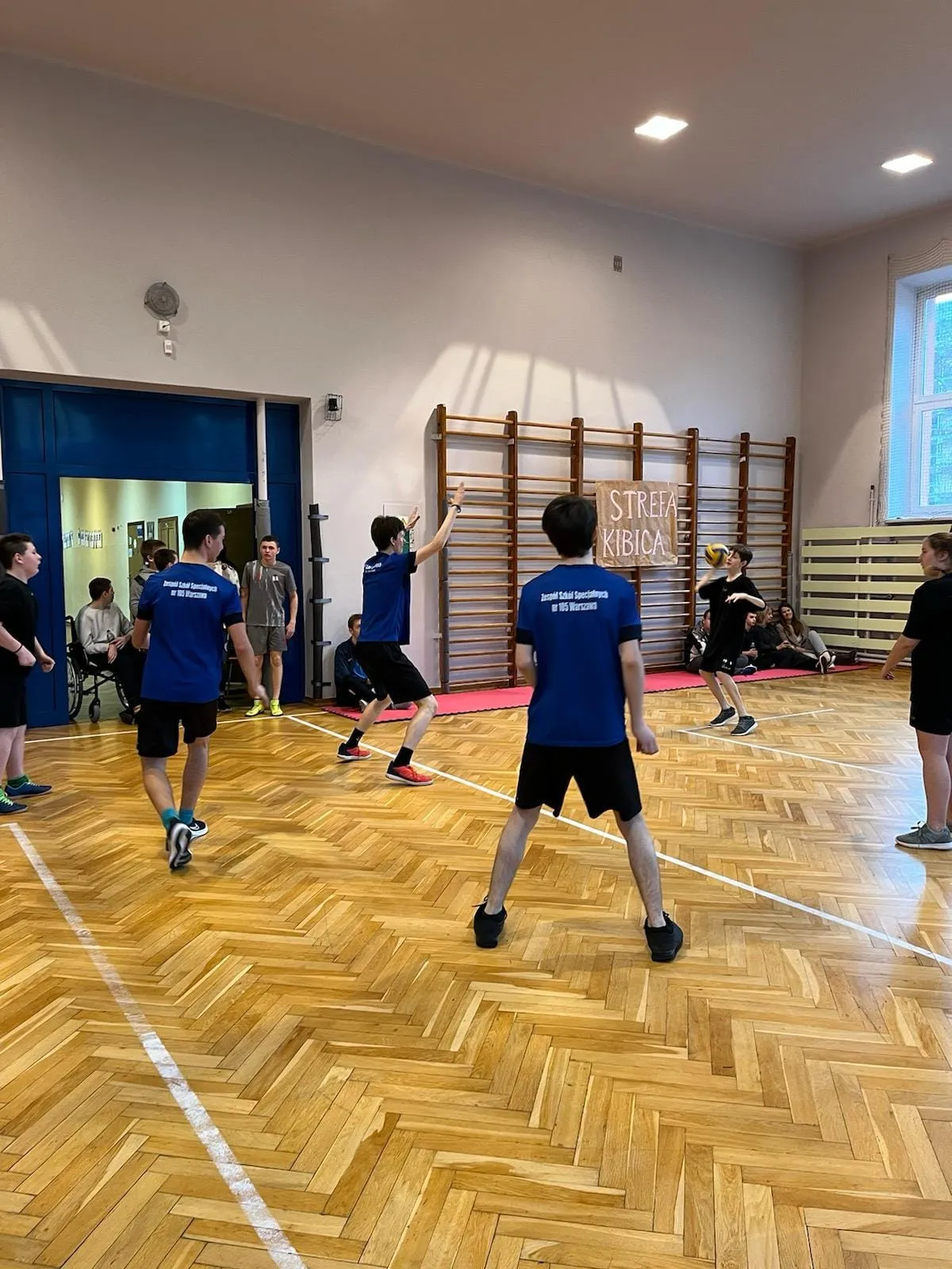 Międzyszkolne Zawody Sportowe w "Karolkę"