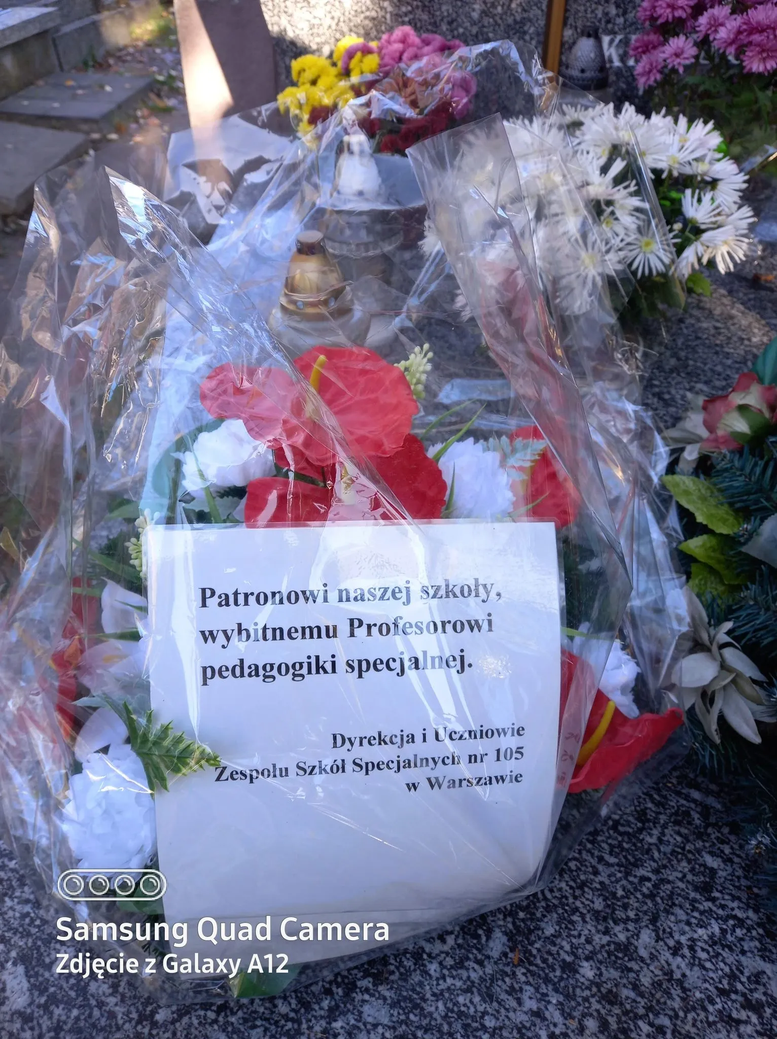 Reprezentanci Drużyny Harcerskiejodwiedzili grób Patrona naszej szkoły, Kazimierza Kirejczyka