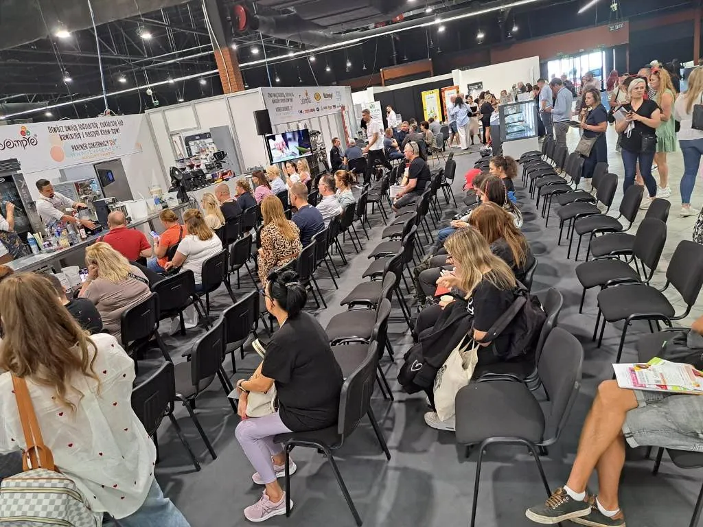 Uczniowie na Targach cukierniczych Expo w Nadarzynie