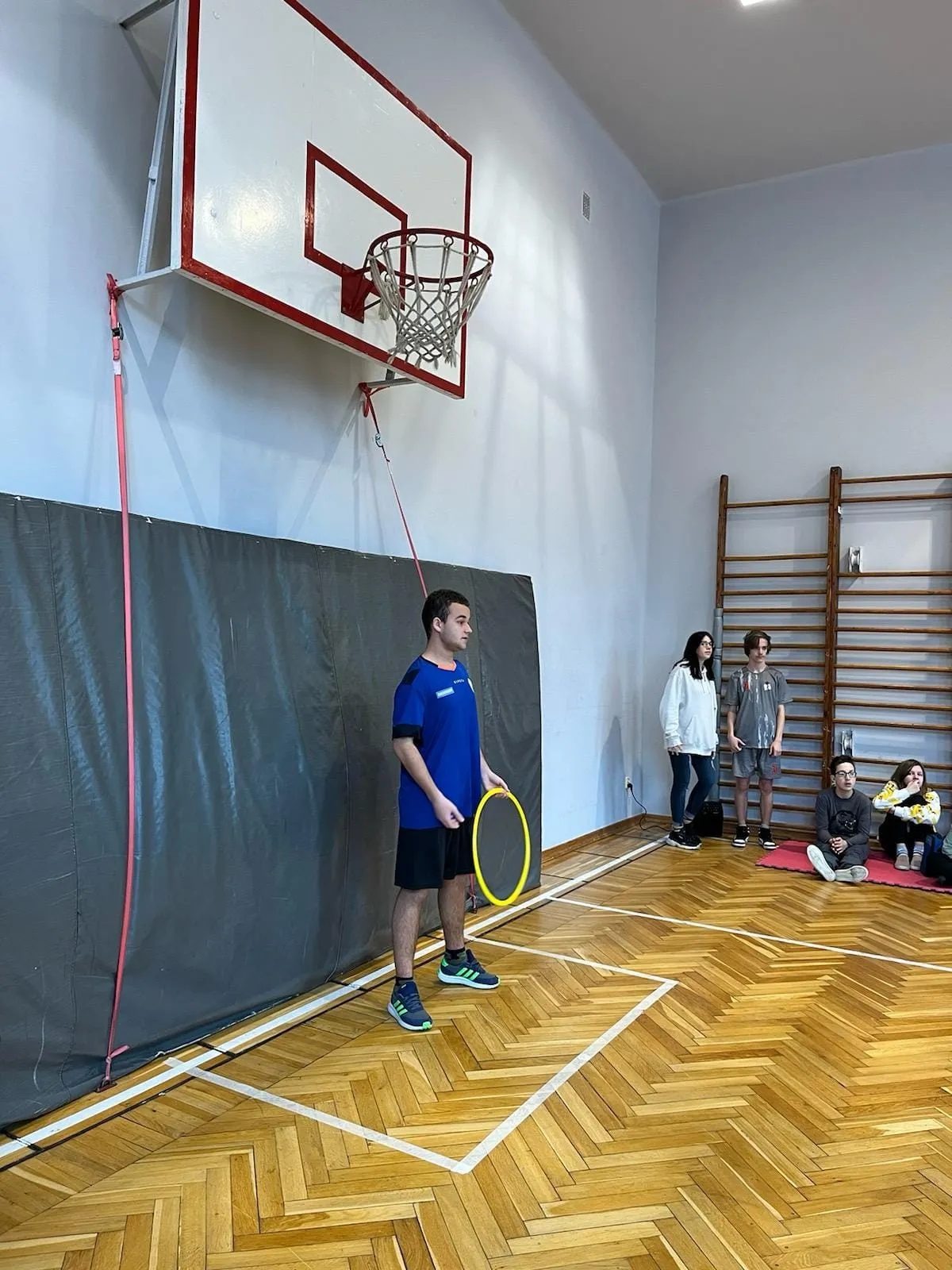 Międzyszkolne Zawody Sportowe w "Karolkę"
