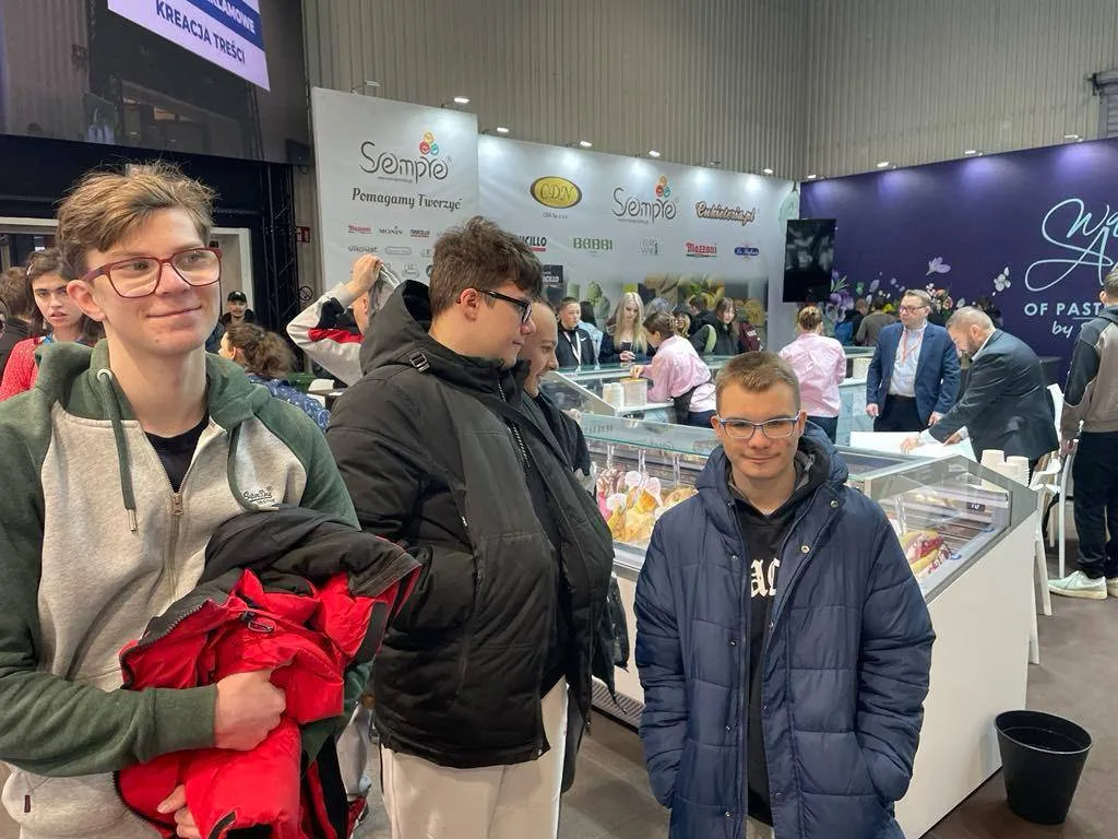 Uczniowie na XVI edycji Expo Sweet