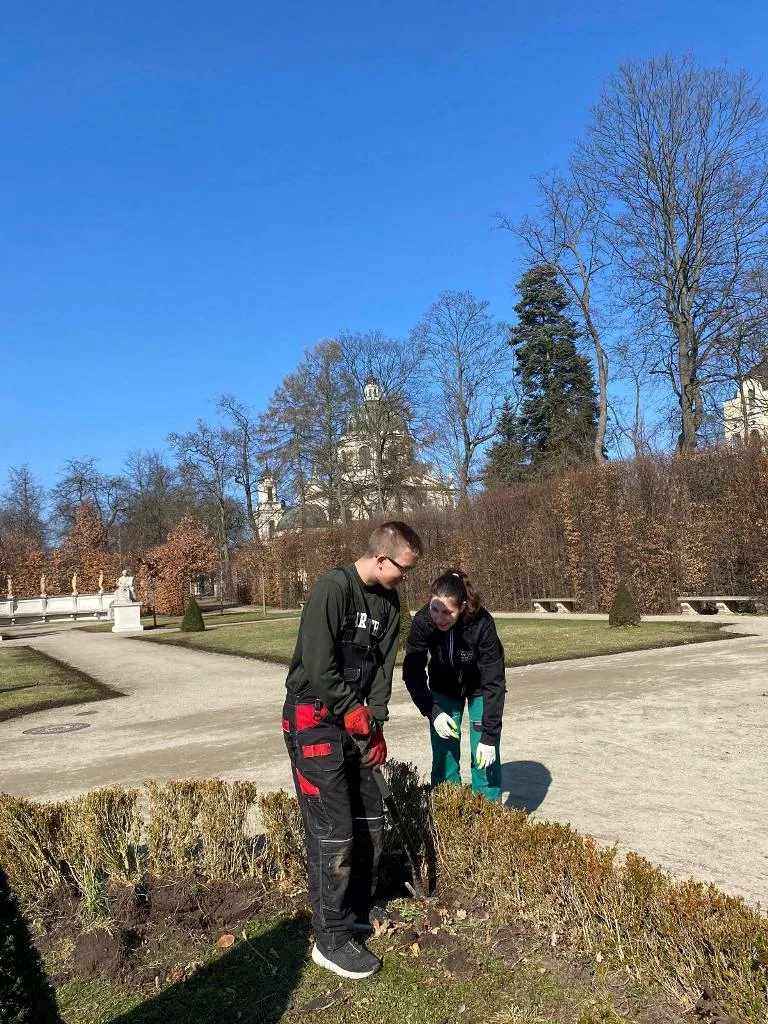 Ogrodnicy w Wilanowie