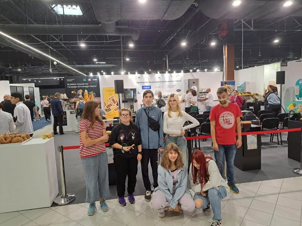 Uczniowie na Targach cukierniczych Expo w Nadarzynie