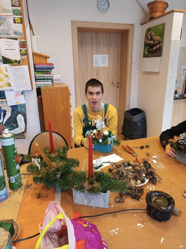 Robimy stroiki świąteczne