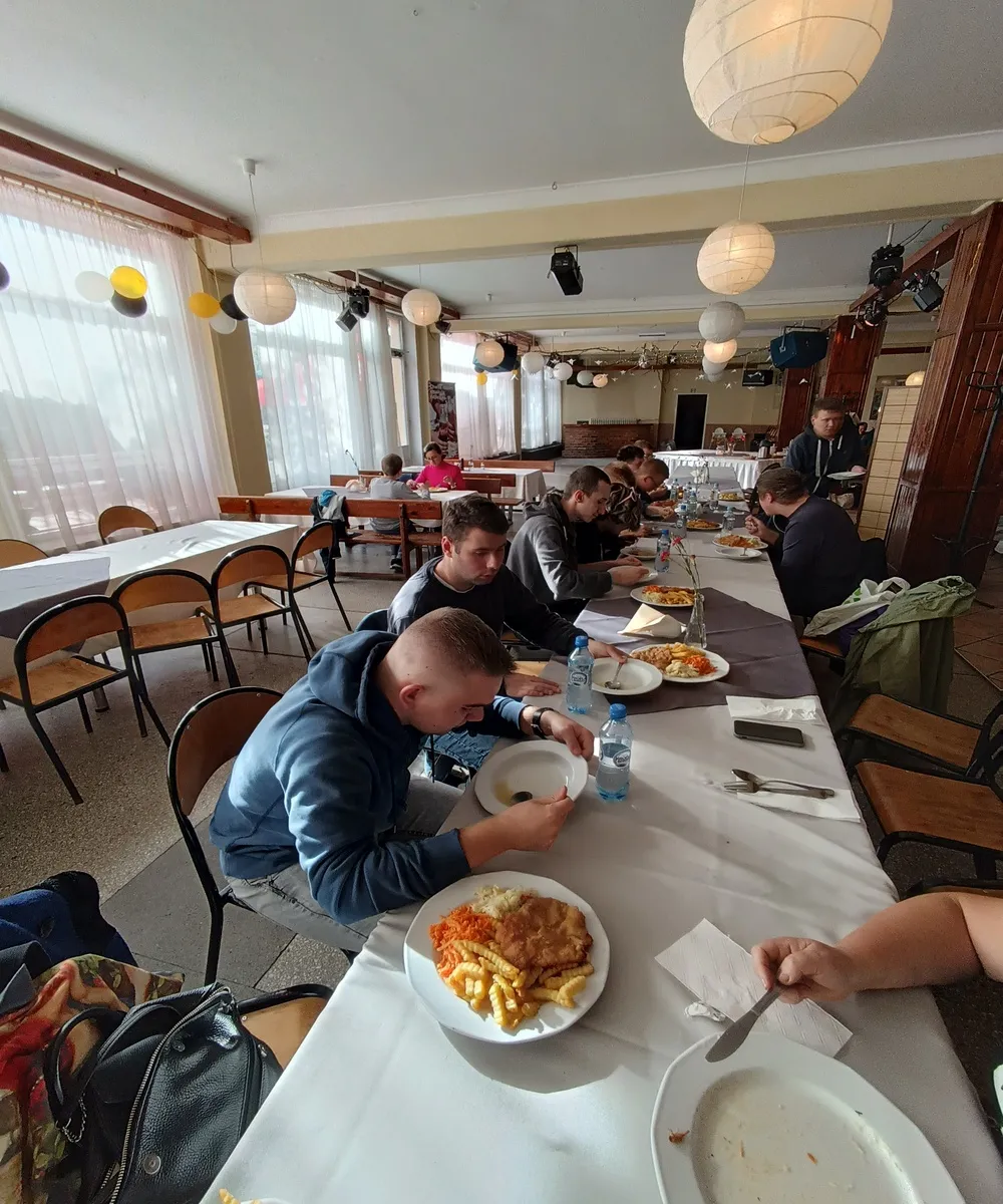 Klasy 1o i 3w na wycieczce do OLSZYNA