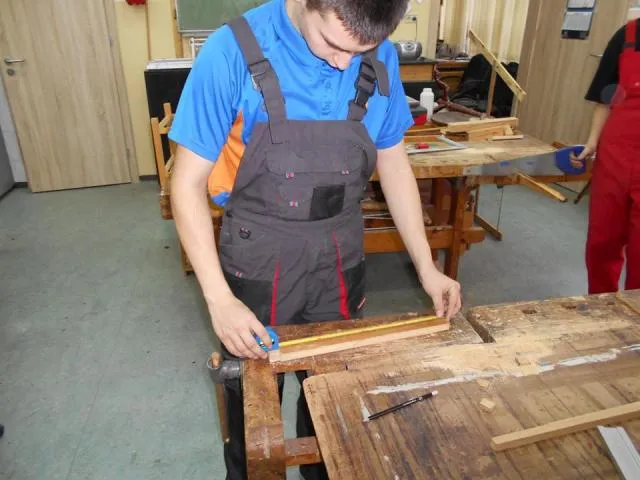 Zajęcia praktyczne stolarzy