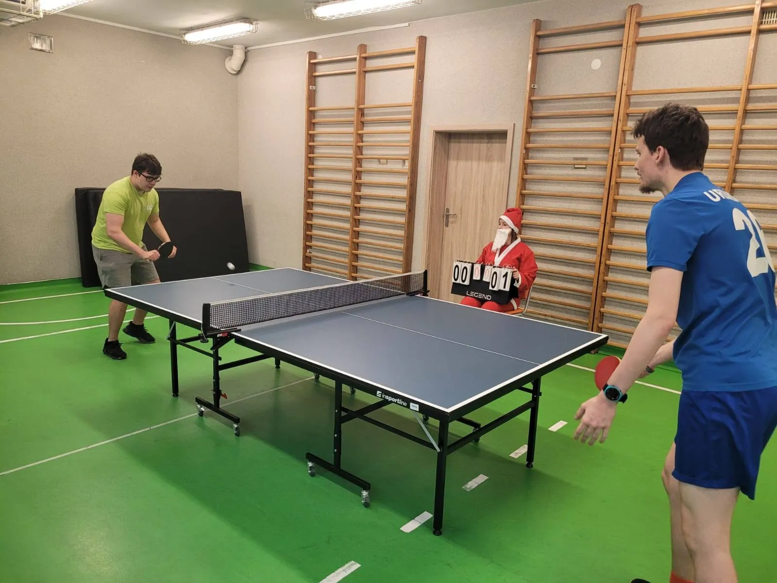 Turniej tenisa stołowego